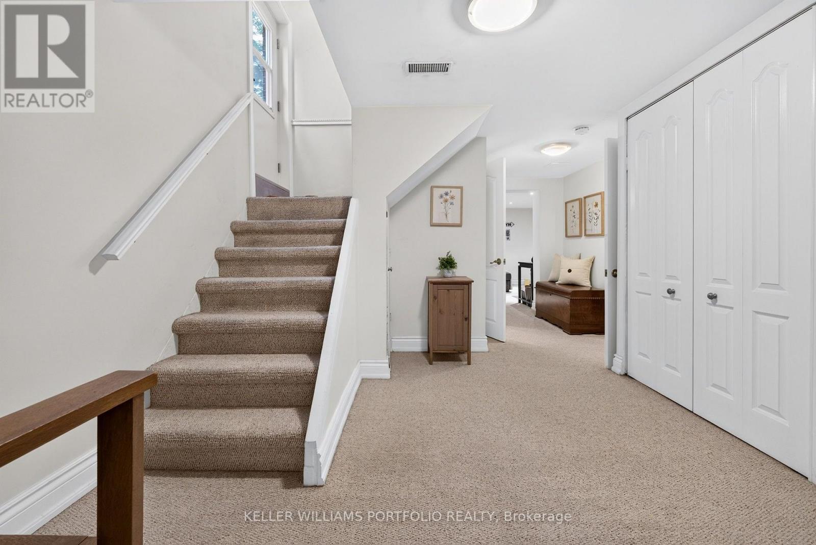 5 NORTHAMPTON DRIVE - Image 30