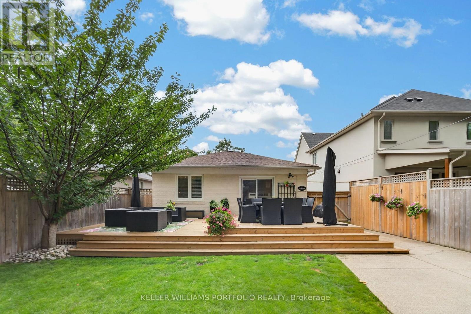 5 NORTHAMPTON DRIVE - Image 43