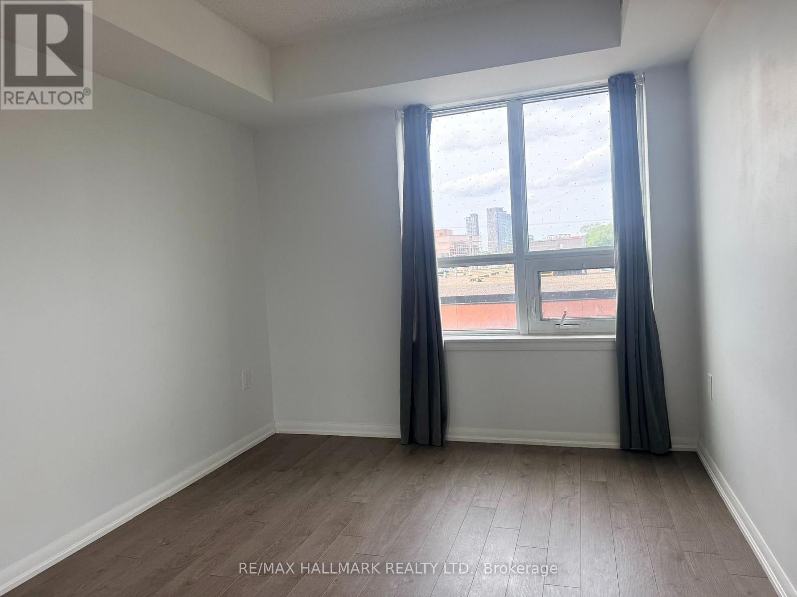 #208 3091 DUFFERIN STREET - 8