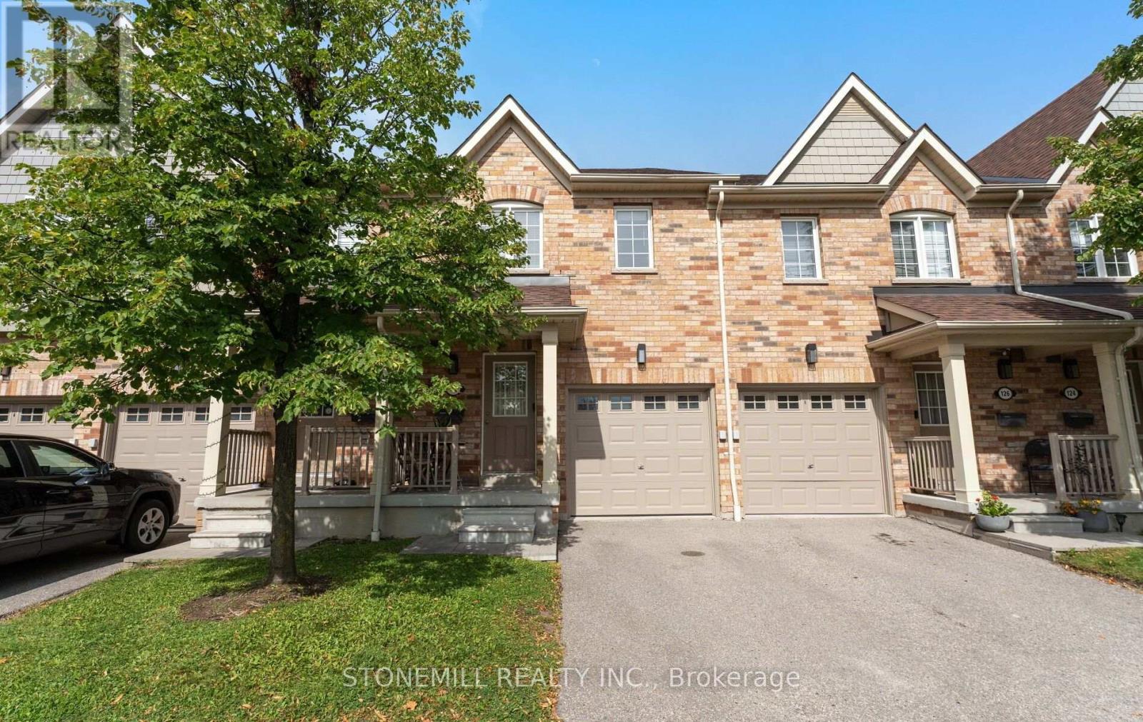Photo of 5255 Palmetto Place