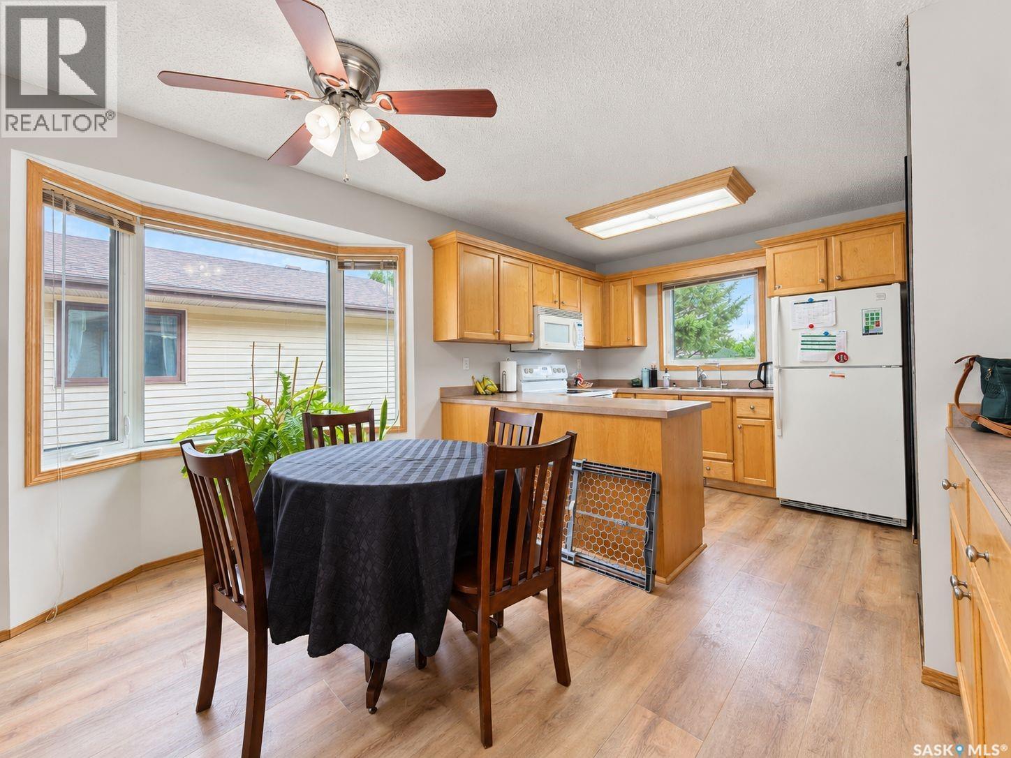 158 PETERSMEYER STREET - 9