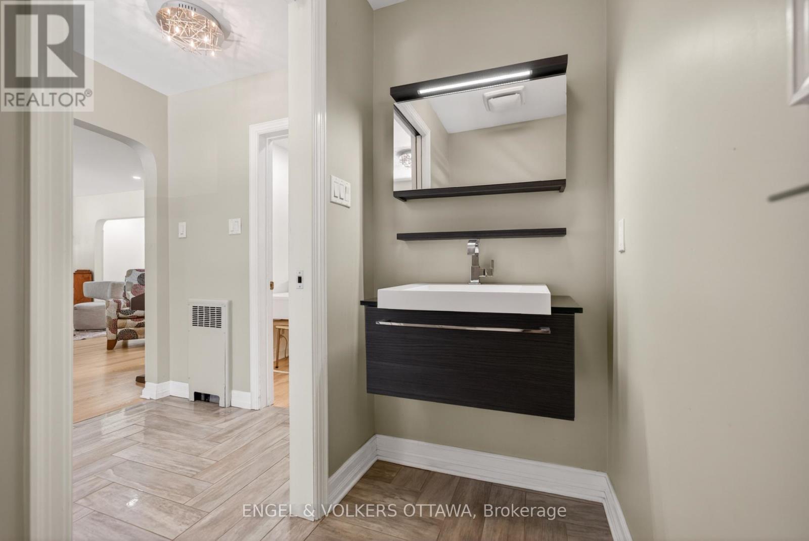 1396 MICMAC STREET - Image 12