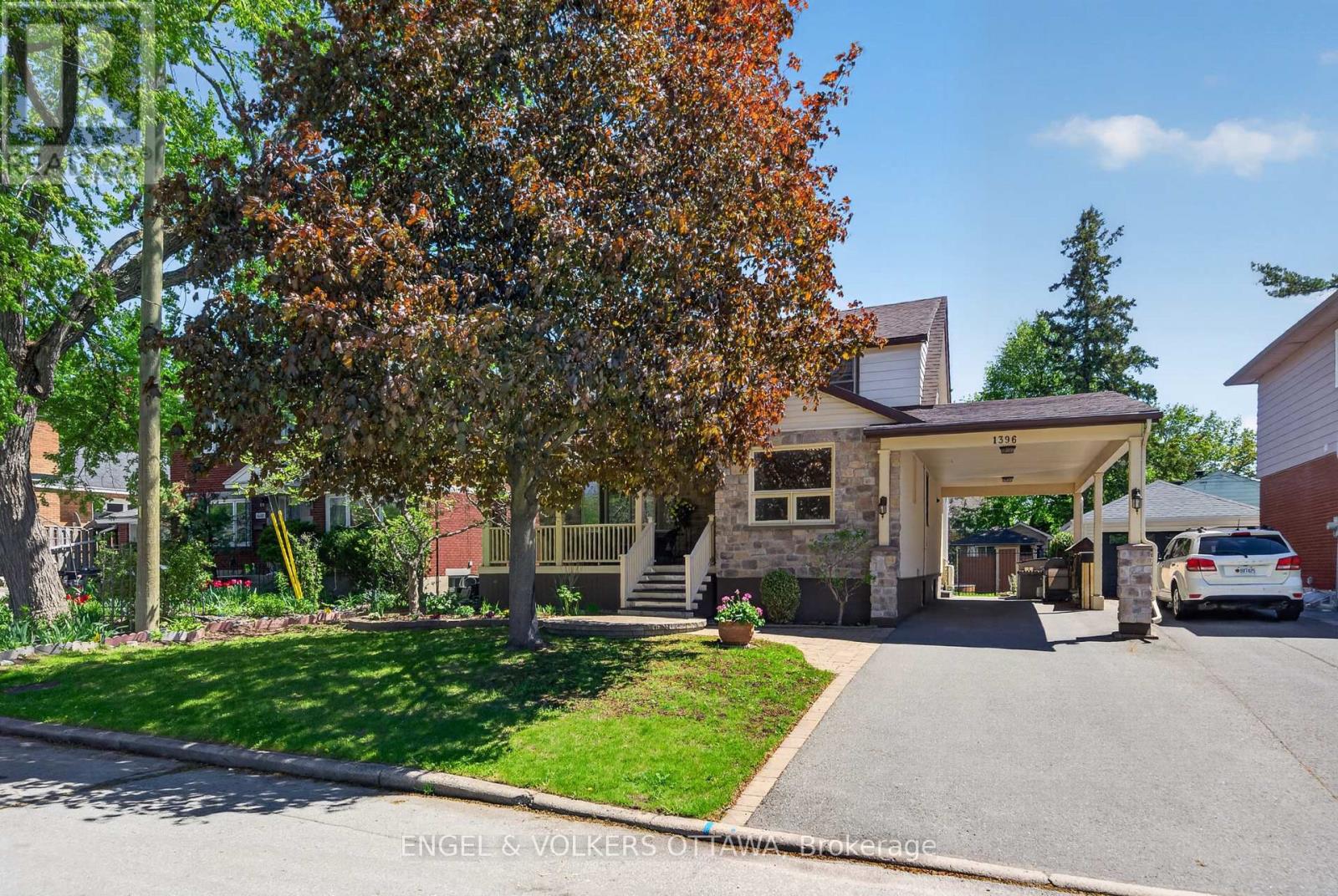 1396 MICMAC STREET - Image 30