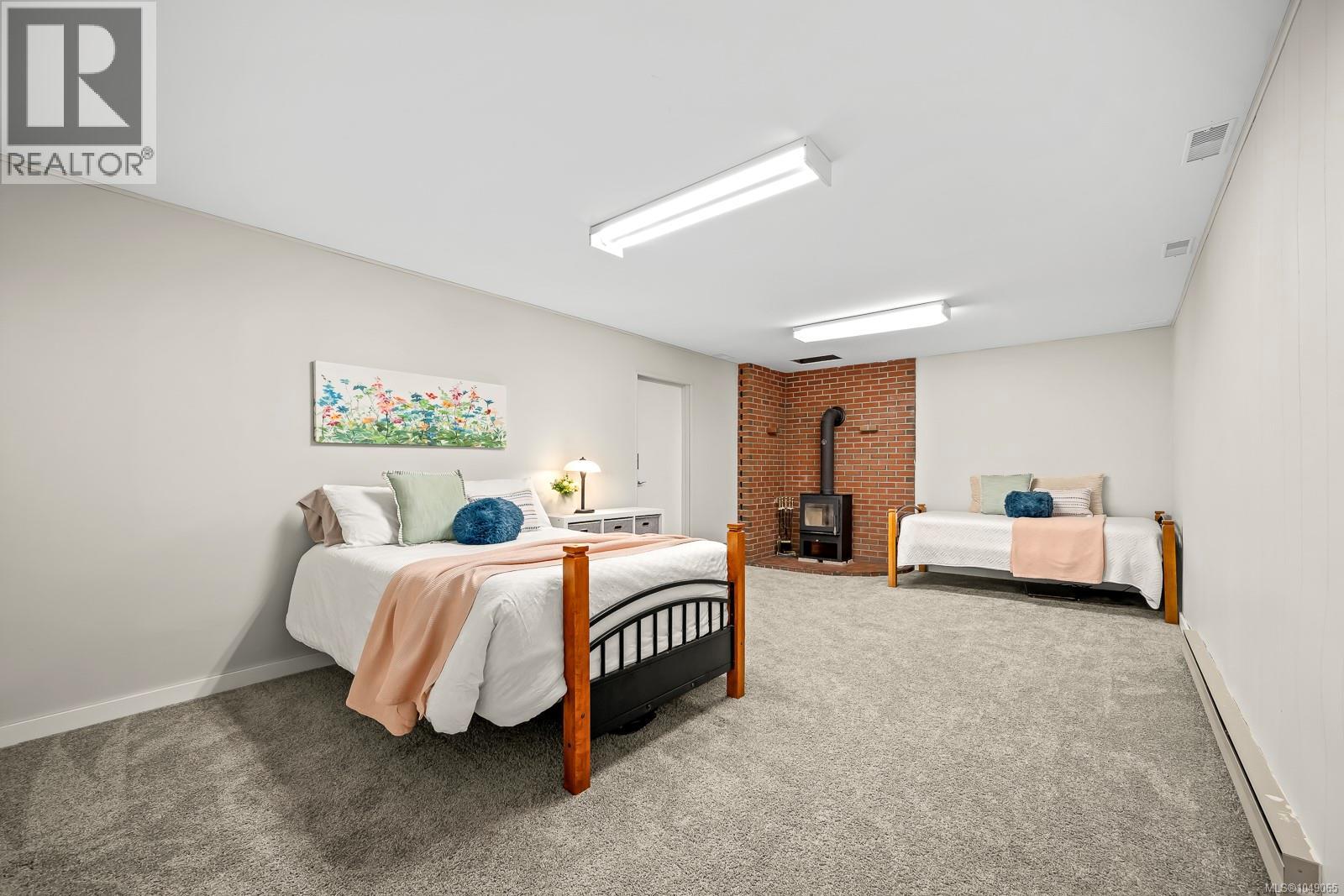 1320 Webdon Rd - 25