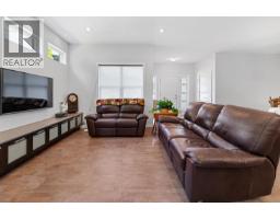 Photo 9 of 30, 109 6525 DOMANO BOULEVARD · Prince George, BC