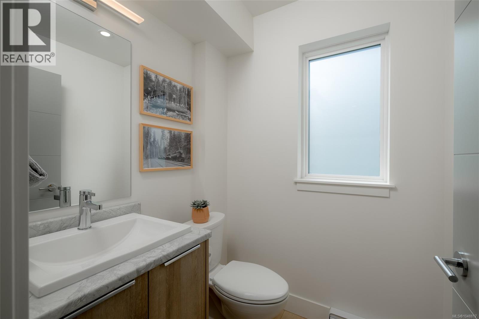 2 2846 4th Ave, Port Alberni