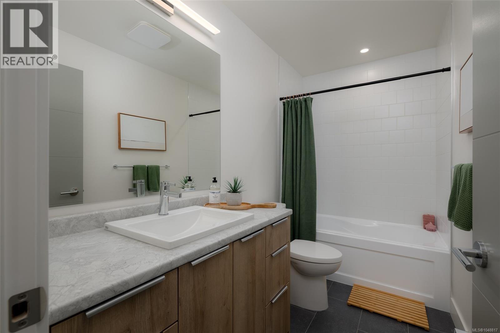 2 2846 4th Ave, Port Alberni