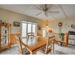 Sitting room - 166 Rue Archambault, Gatineau, QC J8Y5C9 Photo 8