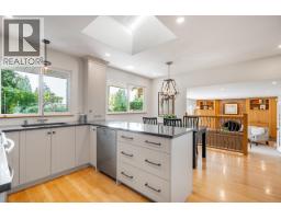 2685 Byron Road, North Vancouver, BC V7H1L9 Photo 9