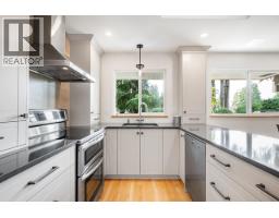2685 Byron Road, North Vancouver, BC V7H1L9 Photo 10