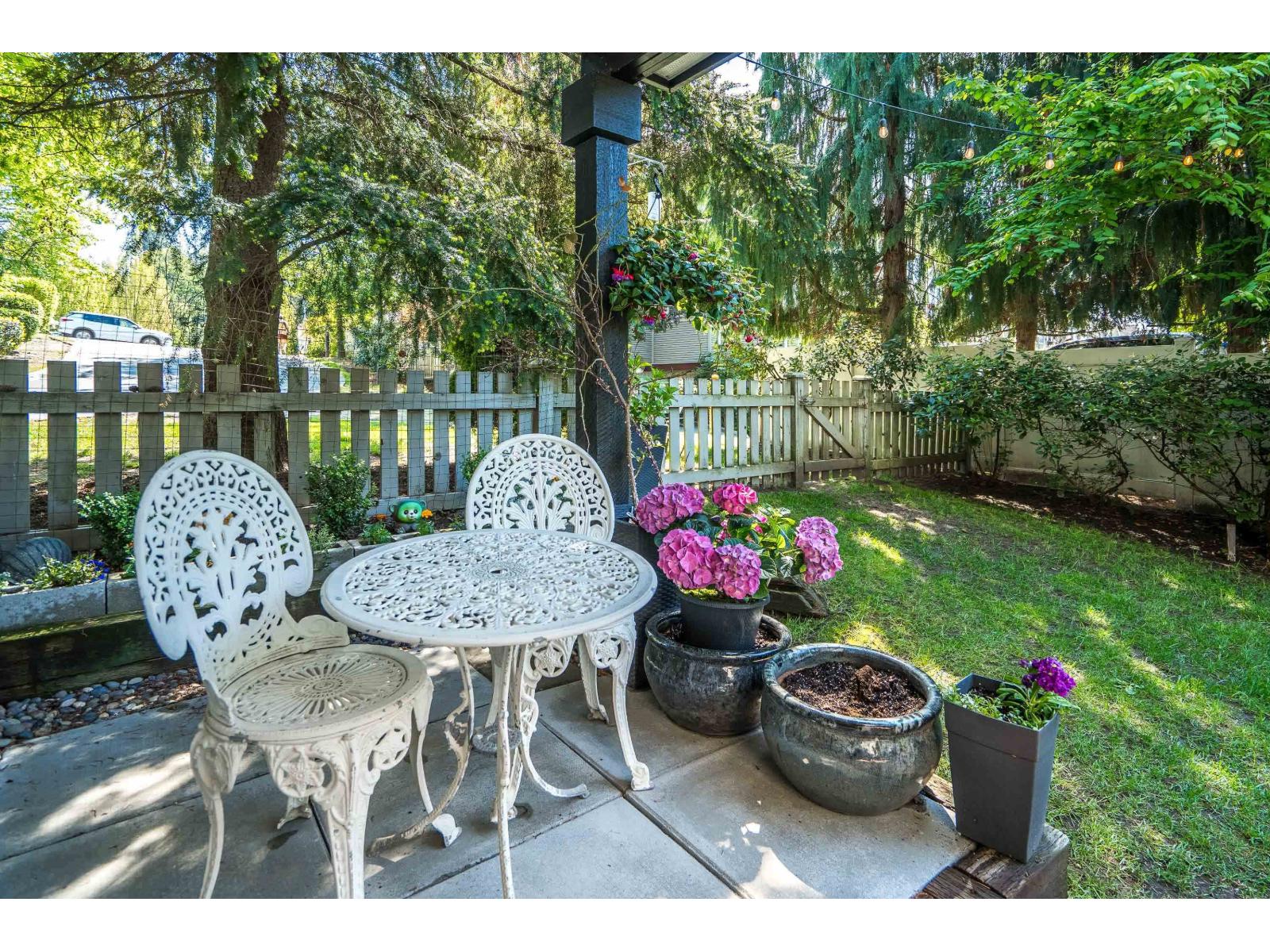 1 6747 203 STREET, Langley