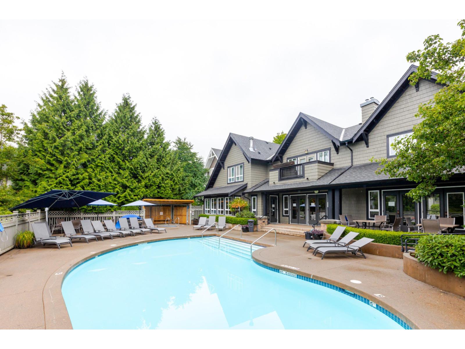 1 6747 203 STREET, Langley
