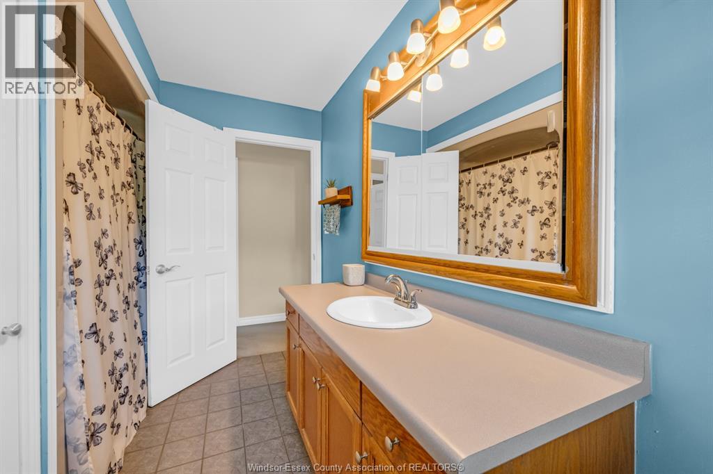3 Carter AVENUE - 19