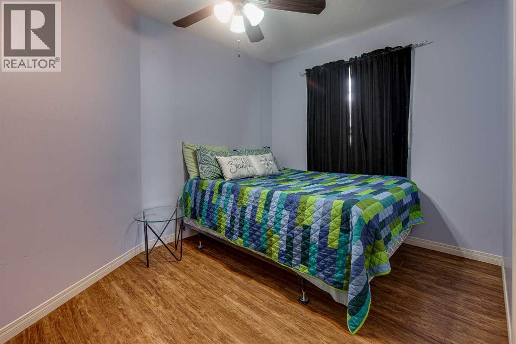 Listing photo – 4 Ing Close, Red Deer