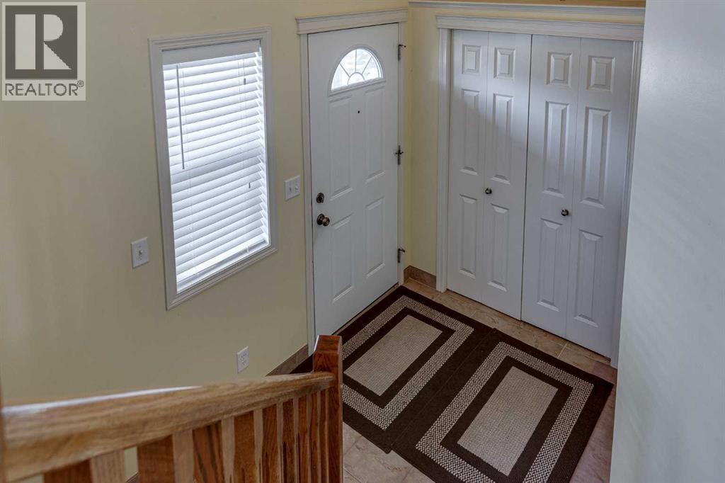Listing photo – 4 Ing Close, Red Deer