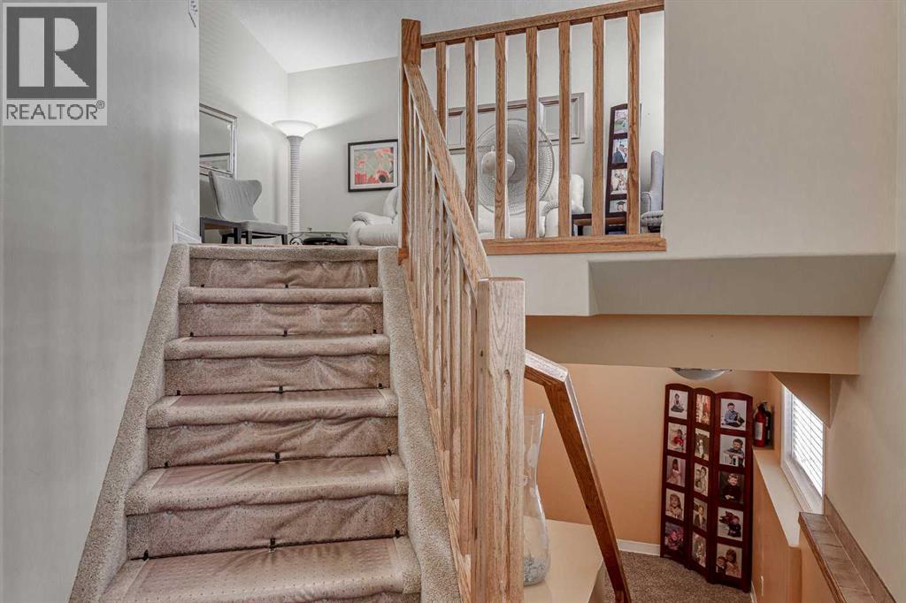 Listing photo – 4 Ing Close, Red Deer
