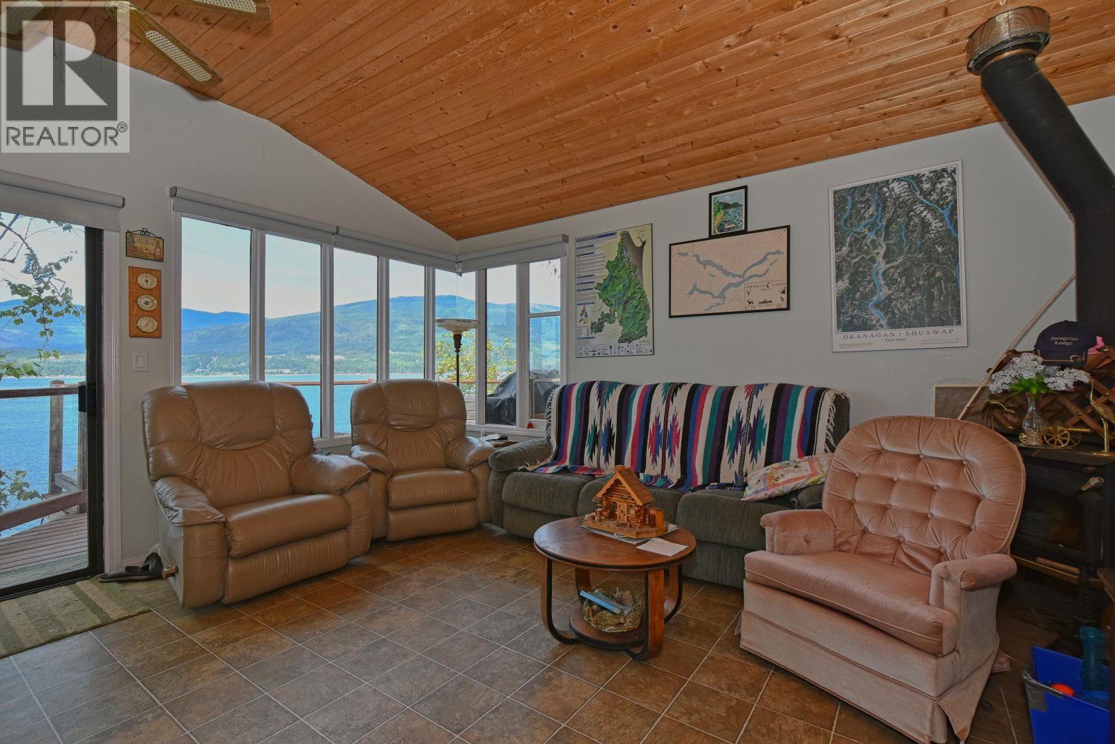  4141 Reid Road, Eagle Bay