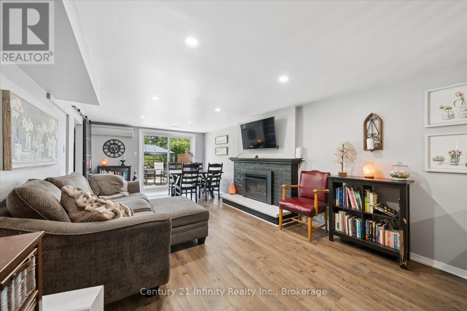 814 LOCHNESS CRESCENT - Image 34