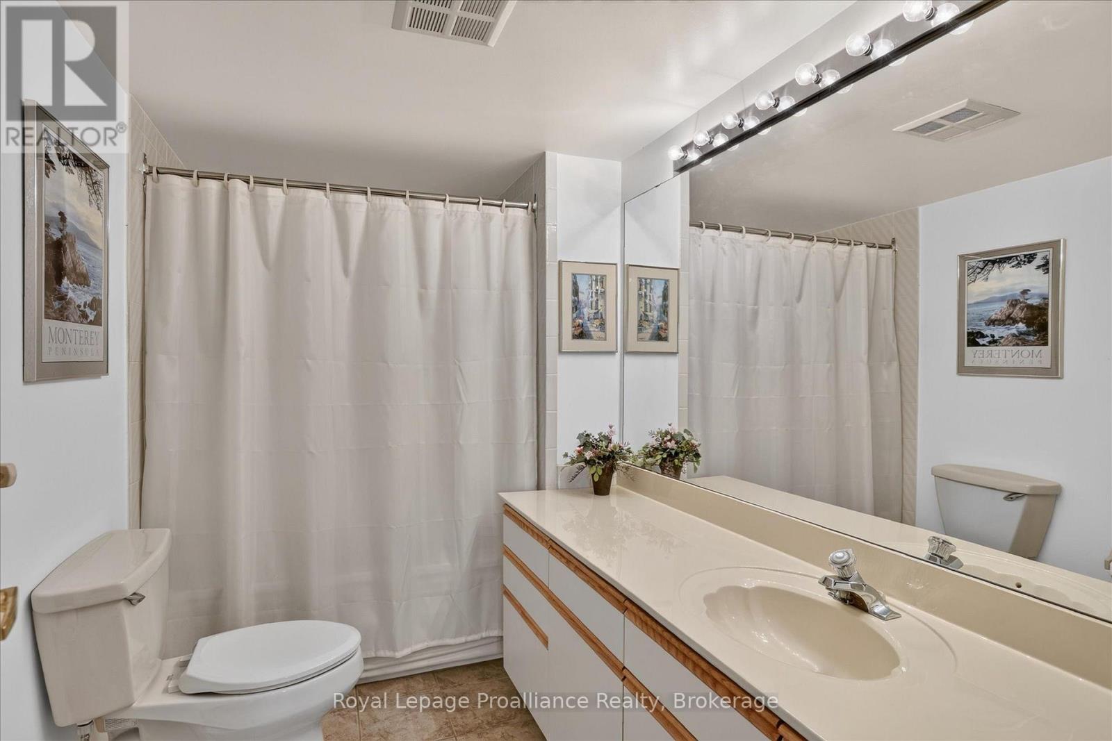 #408 40 AUBURN STREET - 16