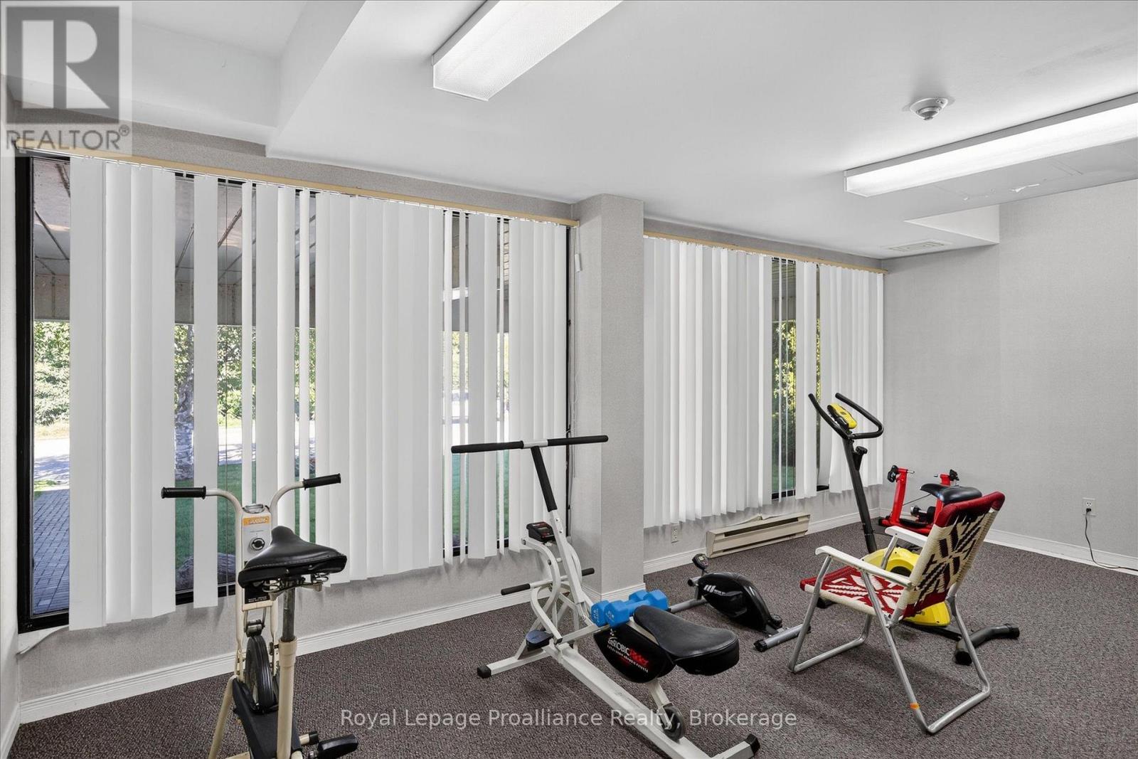 #408 40 AUBURN STREET - Image 29