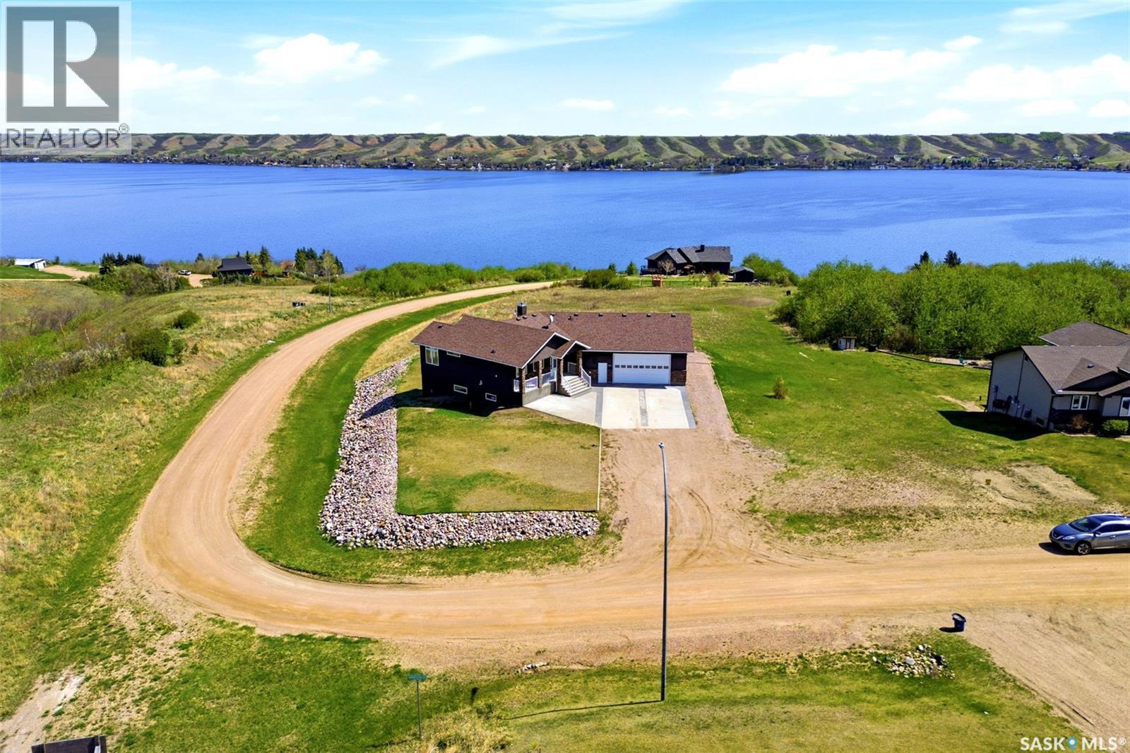 701 Saskatoon DRIVE, Katepwa Beach Saskatchewan — photo 4