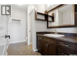 701 Saskatoon Drive, Katepwa Beach, SK S0G2Y0 Photo 39
