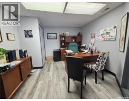 163 1st Avenue Ne, Swift Current, SK S9H2B1 Photo 11