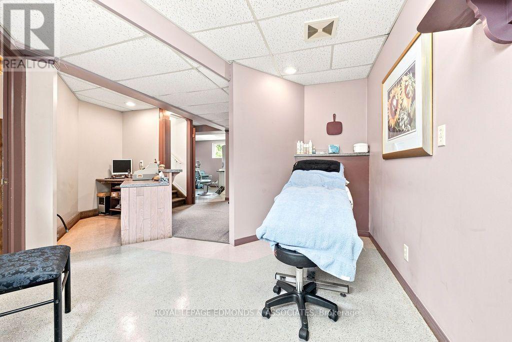 57 RIDGE ROAD - 29