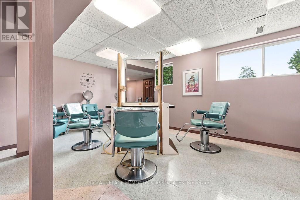 57 RIDGE ROAD - Image 32