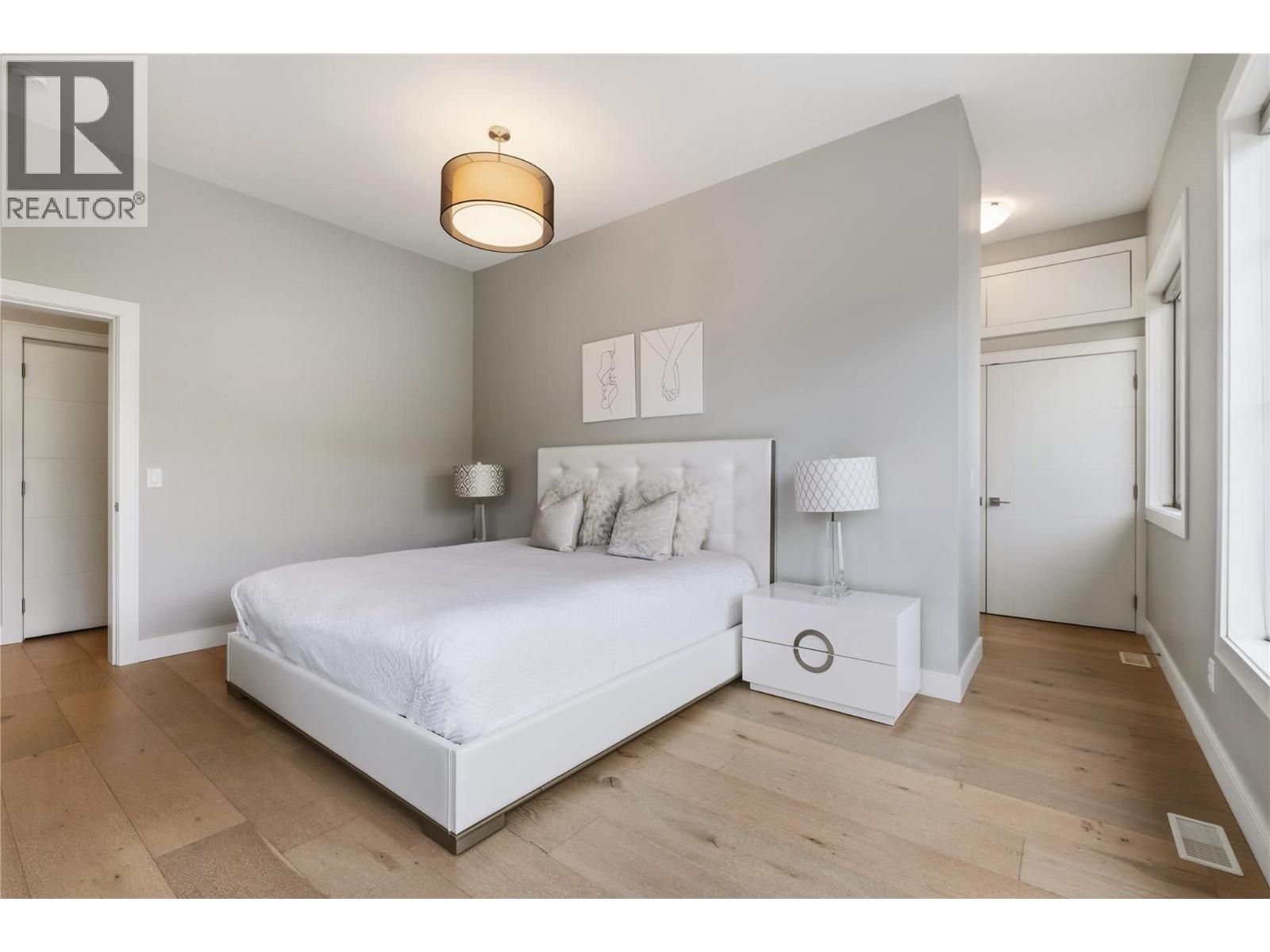  411 Dunbar Court, Kelowna