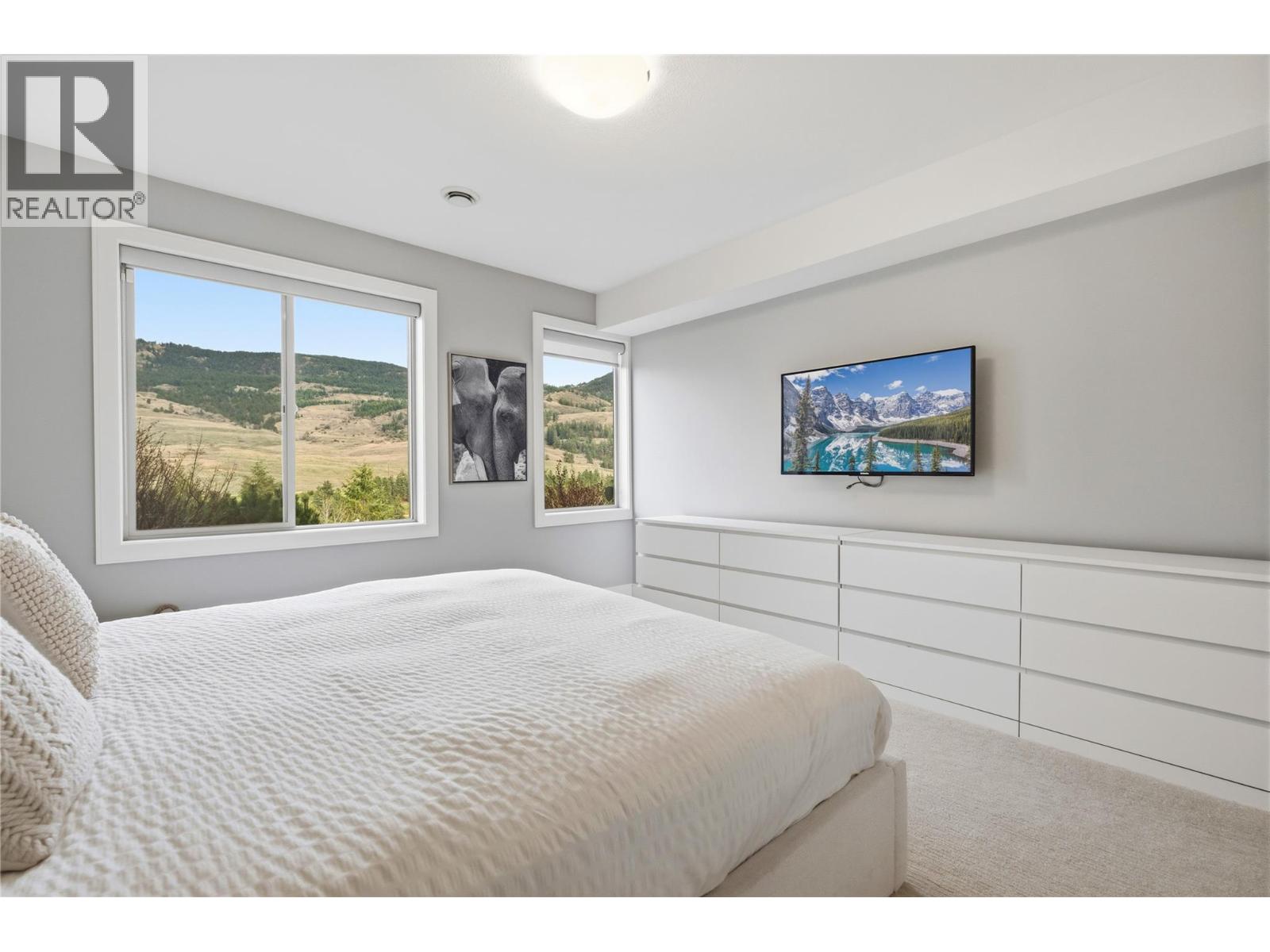  411 Dunbar Court, Kelowna