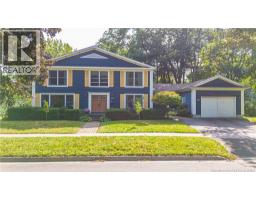 129 Alexandra Street, photo 2