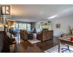 Kitchen - 129 Alexandra Street, Fredericton, NB E3B1Y5 Photo 10