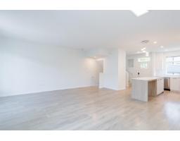 33 15235 Sitka Drive, Surrey, BC V3S0A9 Photo 9