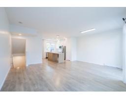 33 15235 Sitka Drive, Surrey, BC V3S0A9 Photo 10