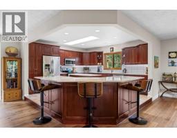 Library - 1204 Bazett Rd, Duncan, BC V9L5S8 Photo 14