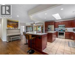 Bathroom - 1204 Bazett Rd, Duncan, BC V9L5S8 Photo 10