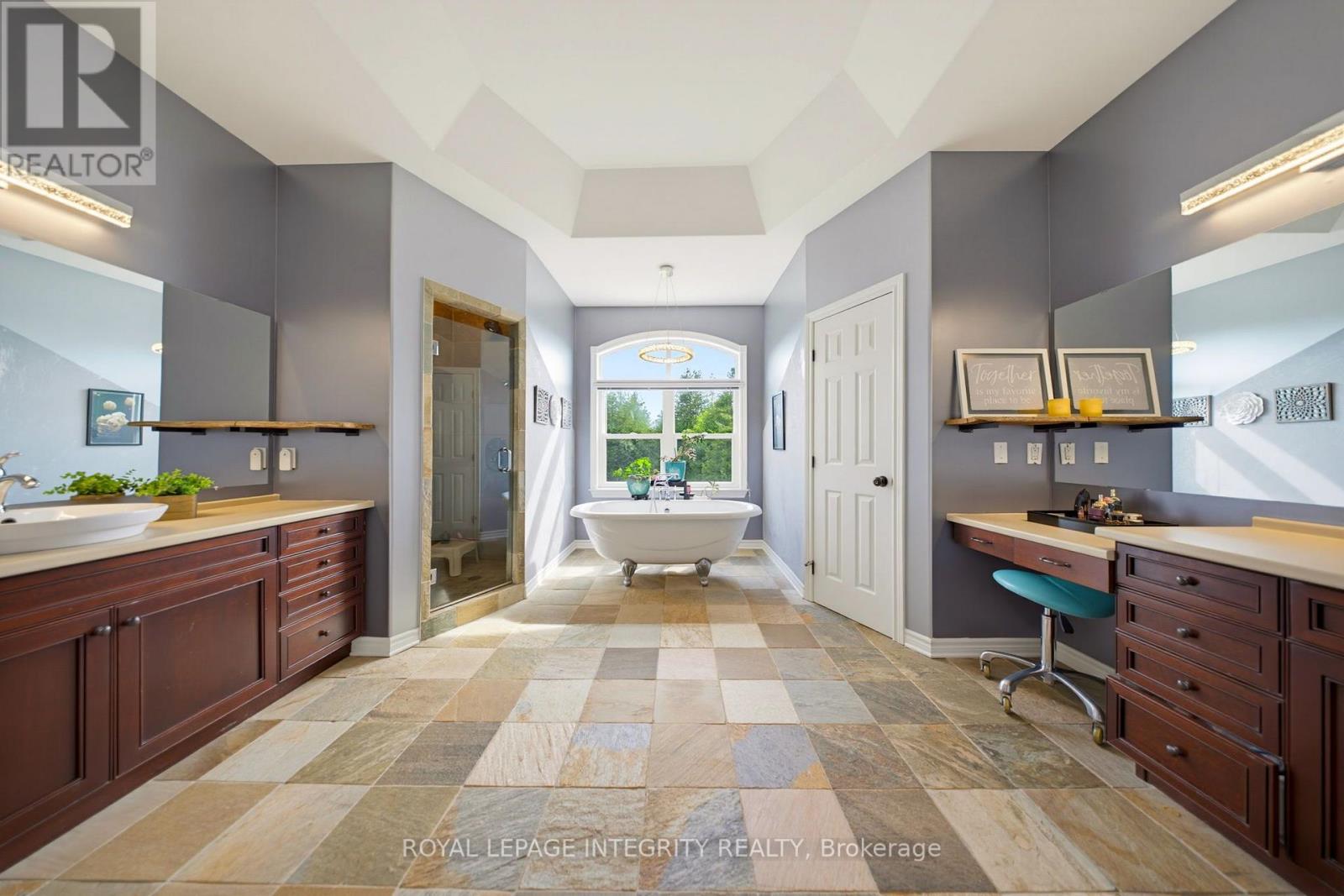 562 PENNYCROSS LANE - Image 21