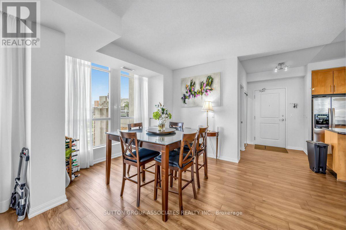 #1603 628 FLEET STREET - 10