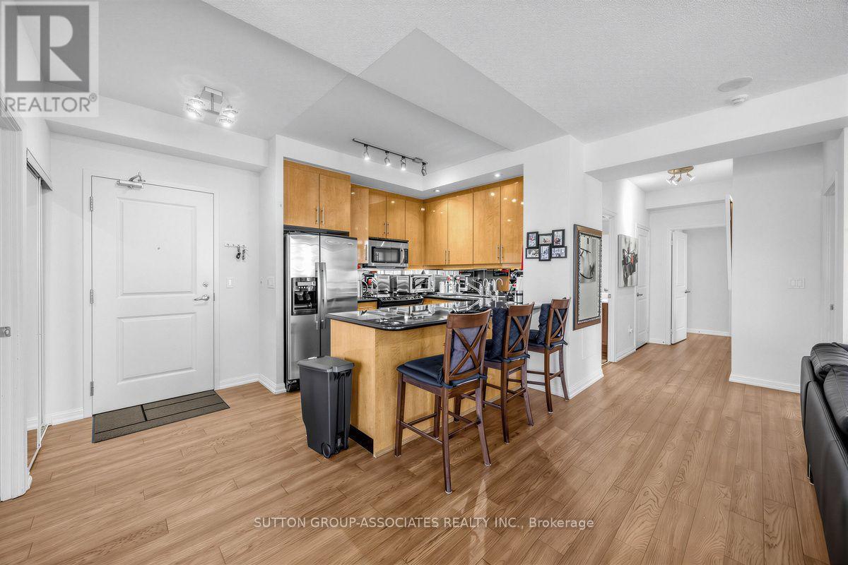 #1603 628 FLEET STREET - 11