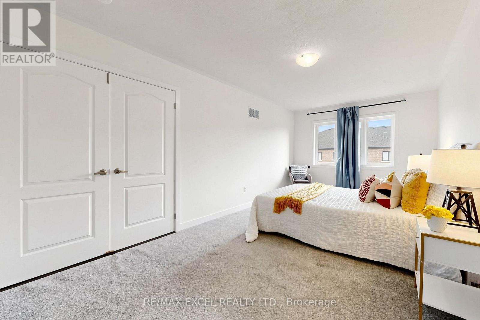 66 MOUNTAINSIDE CRESCENT - Image 30