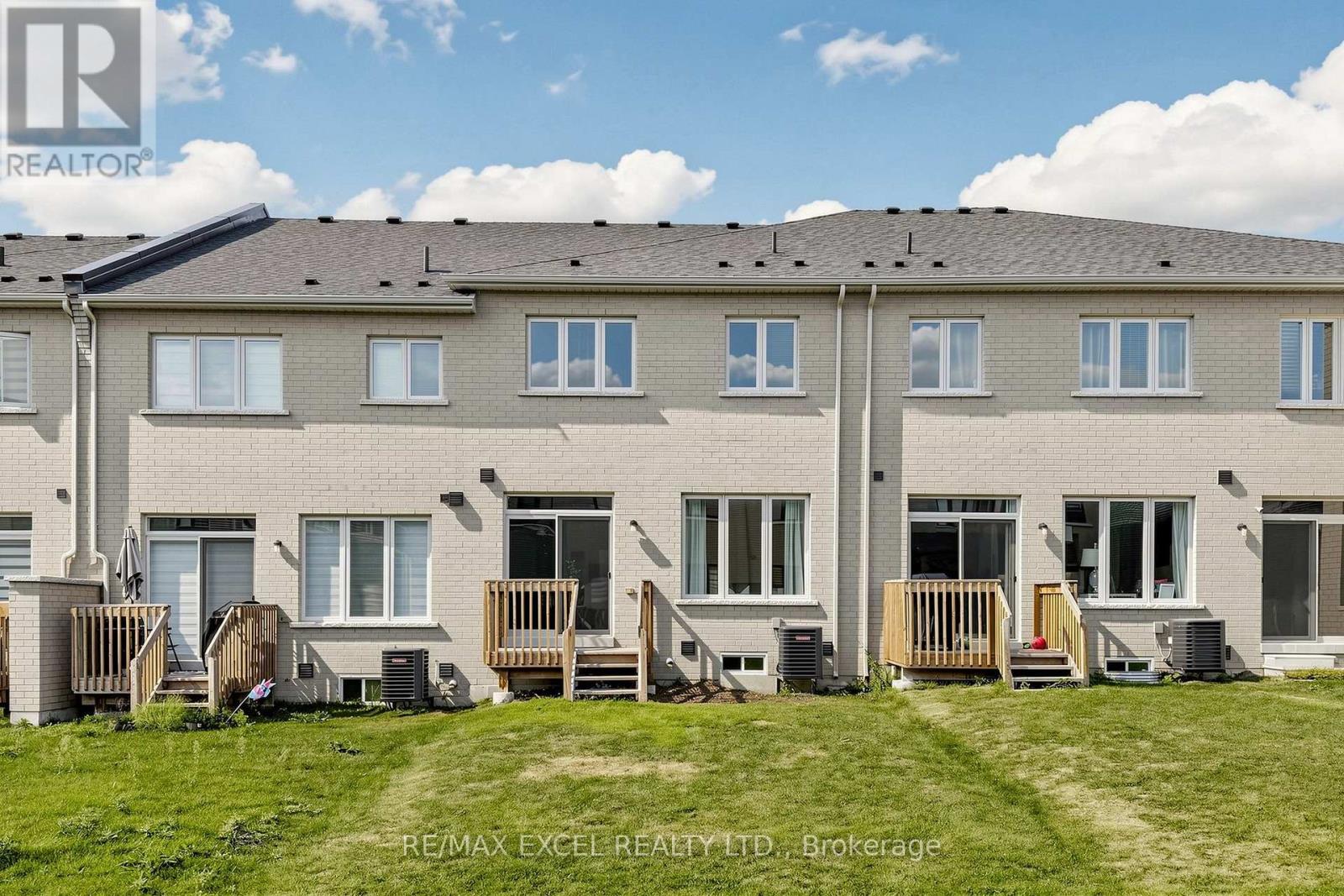 66 MOUNTAINSIDE CRESCENT - Image 48