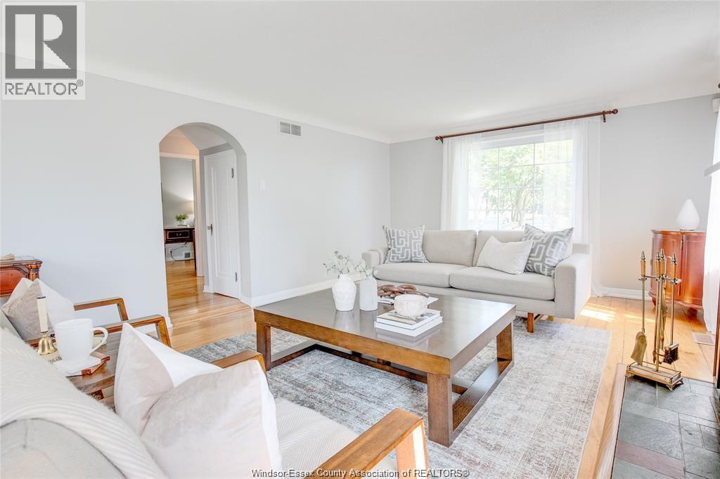 6239 HOLDEN ROAD - 6