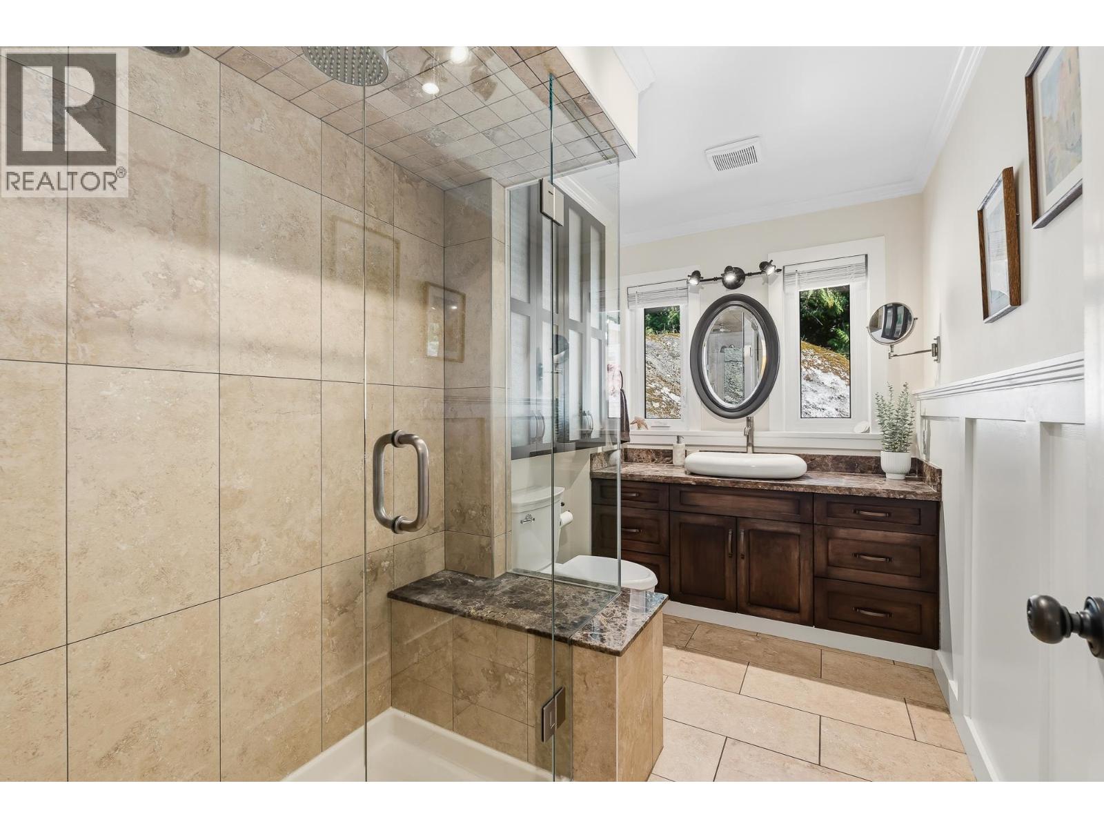 6577 MARINE DRIVE, West Vancouver