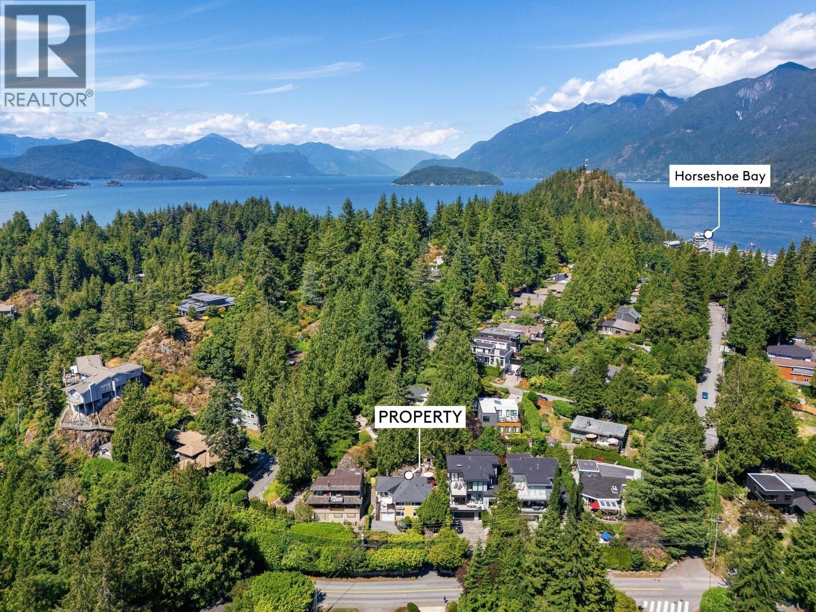 6577 MARINE DRIVE, West Vancouver
