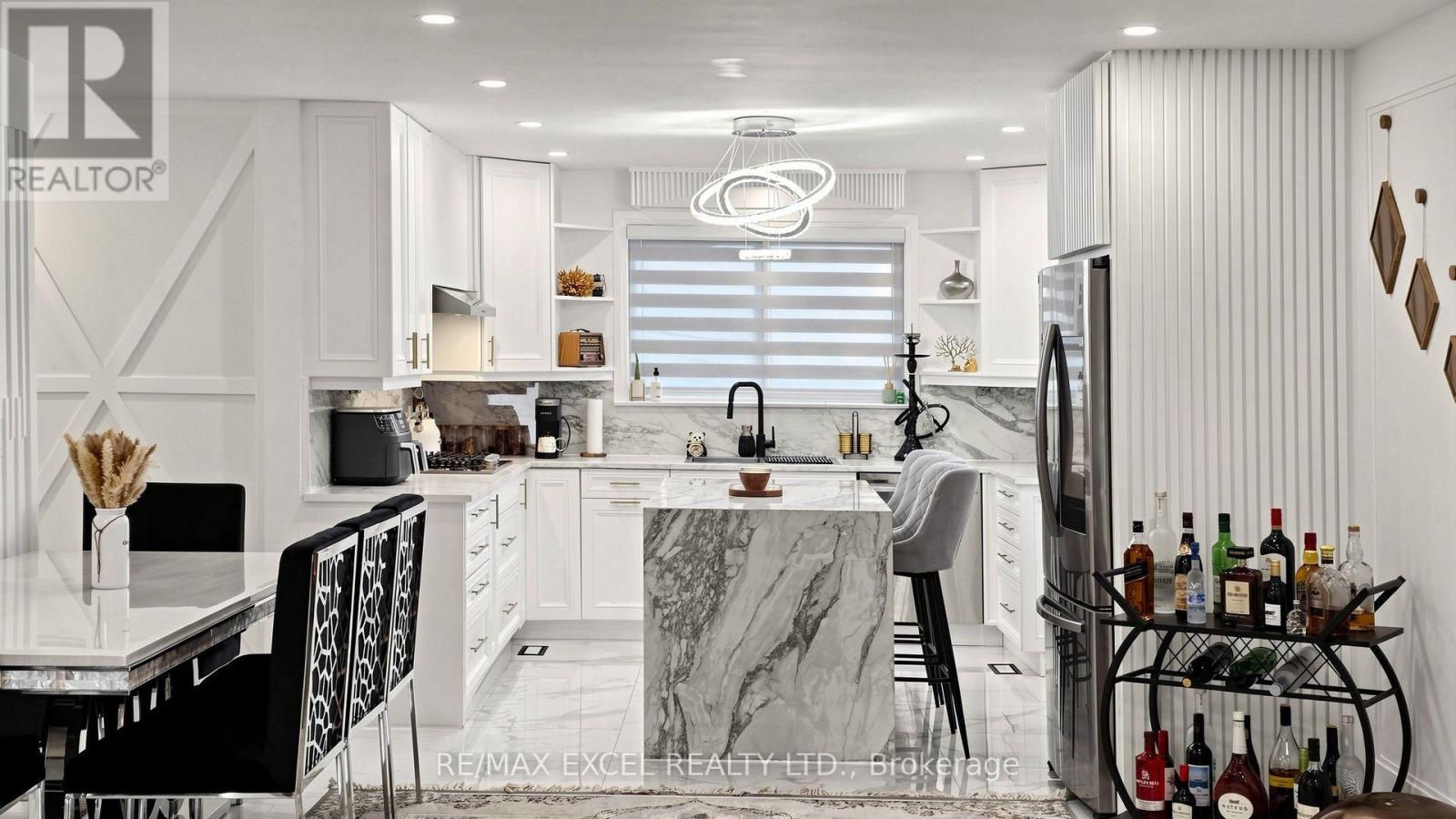 332 DIXON BOULEVARD - 12