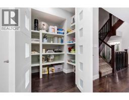 1604 46 Street NW - photo 14