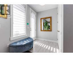 1604 46 Street NW - photo 15