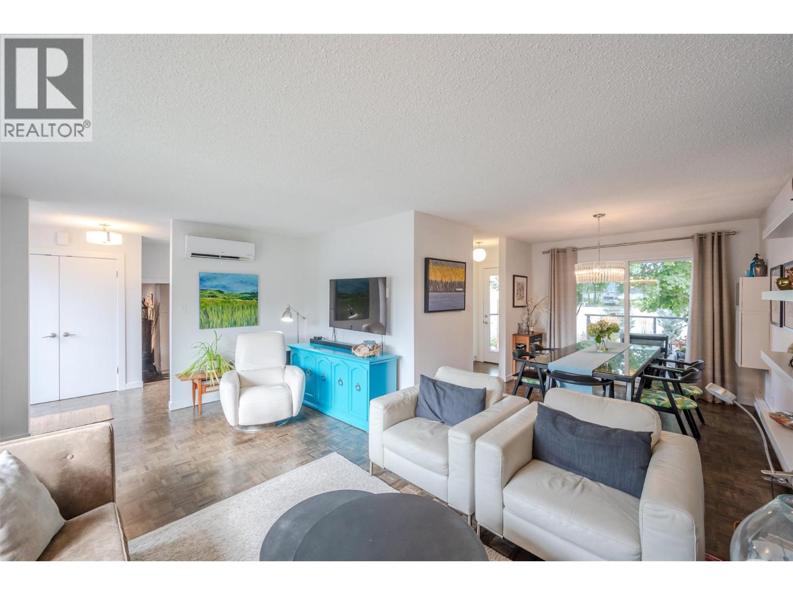 127 Elm Avenue, Penticton