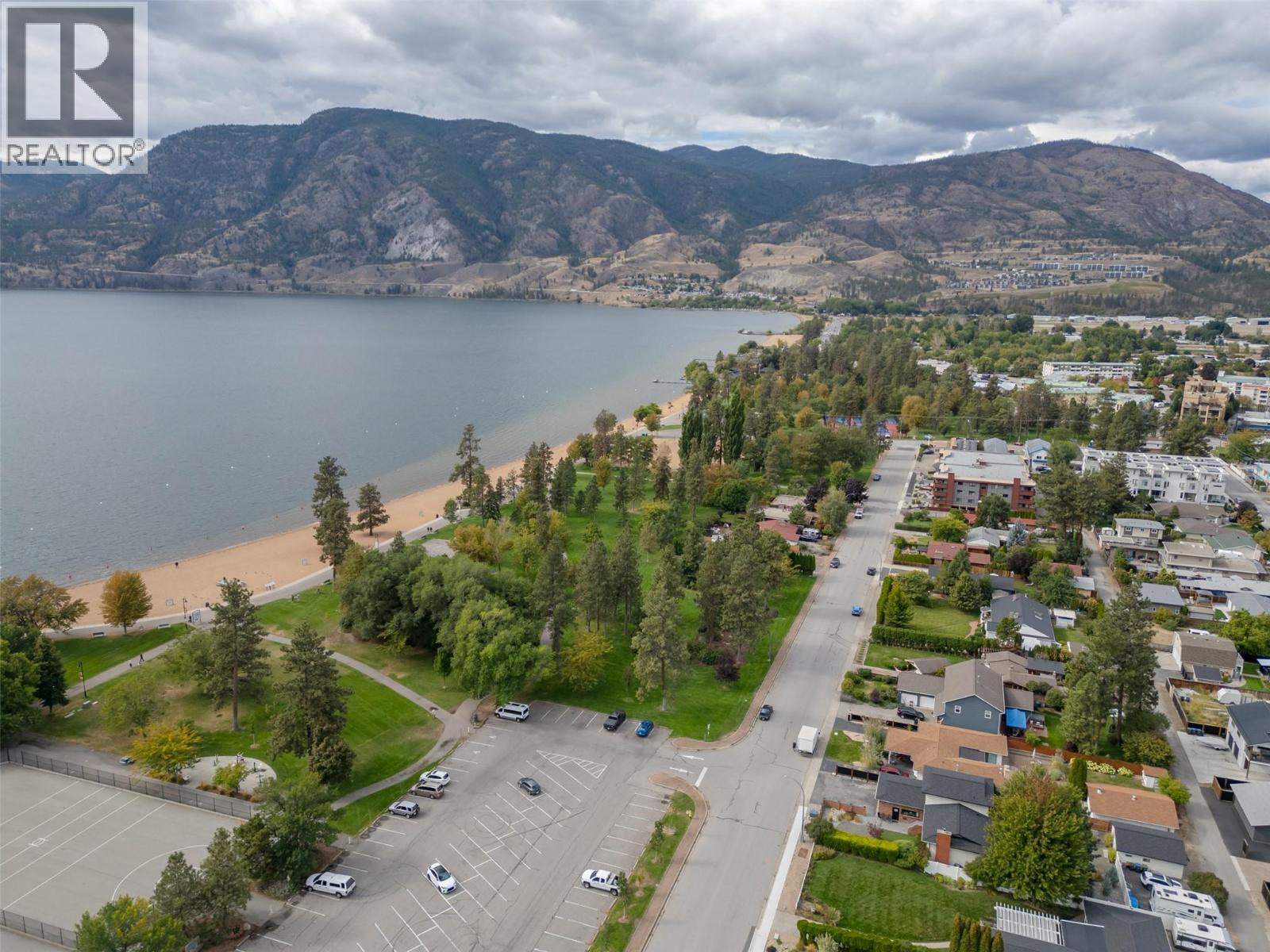 127 Elm Avenue, Penticton